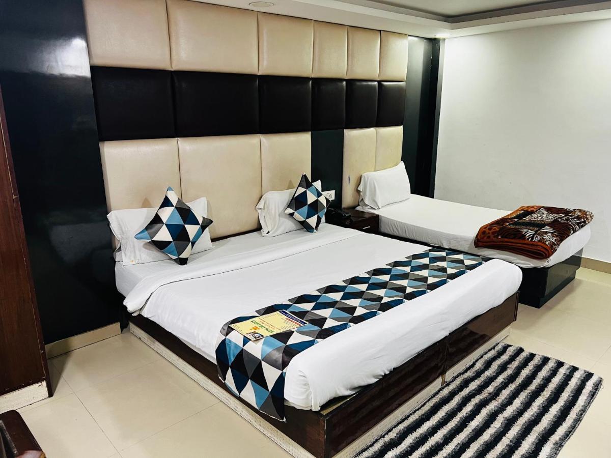Hotel Krone A Family Hotel Near Igi Airport Delhi New Delhi Exterior photo
