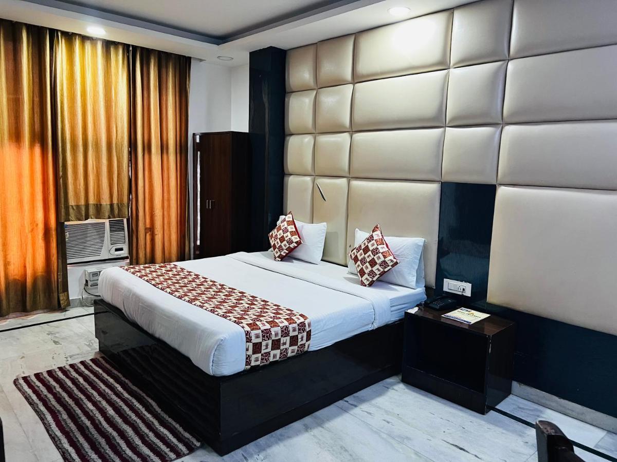 Hotel Krone A Family Hotel Near Igi Airport Delhi New Delhi Exterior photo