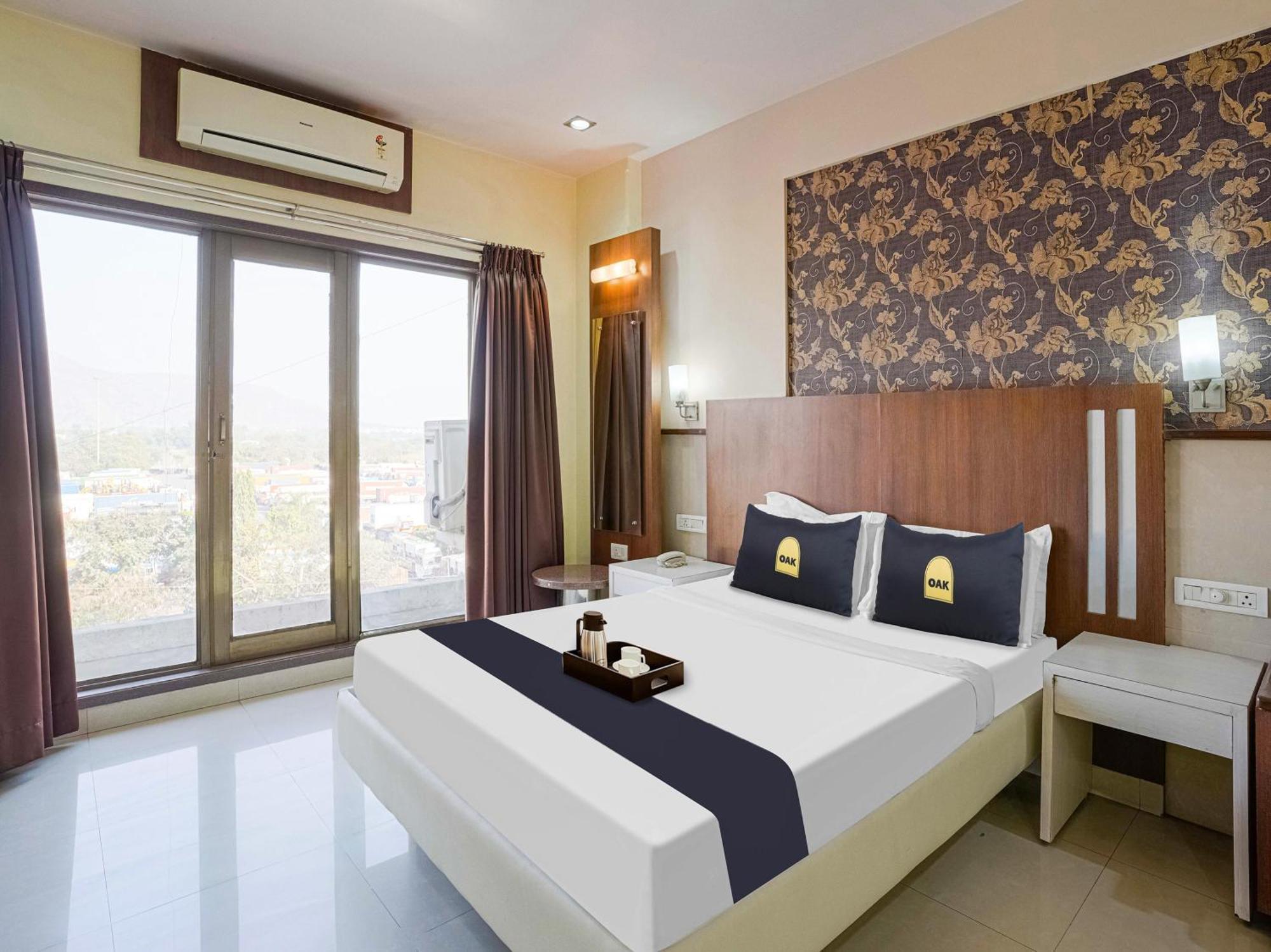 Hotel Krone A Family Hotel Near Igi Airport Delhi New Delhi Exterior photo